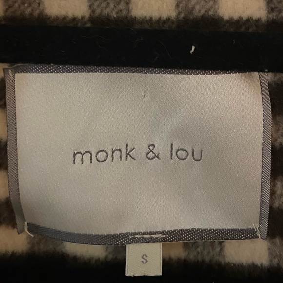 Monk & Lou Shacket - Picture 2 of 9